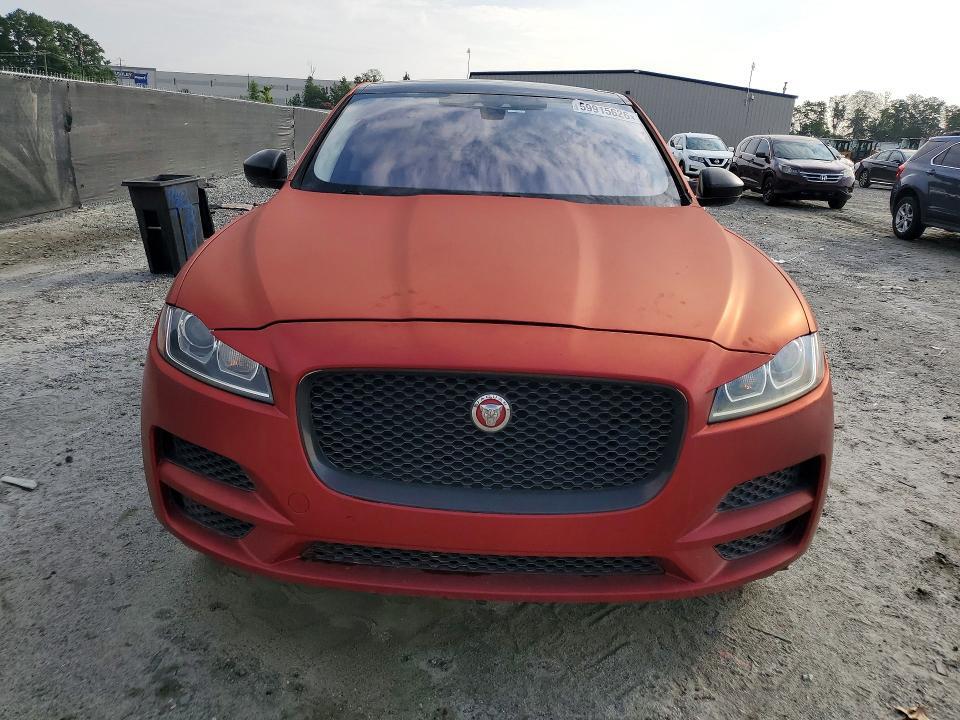 2019 JAGUAR F-PACE — Фото 5 из 12