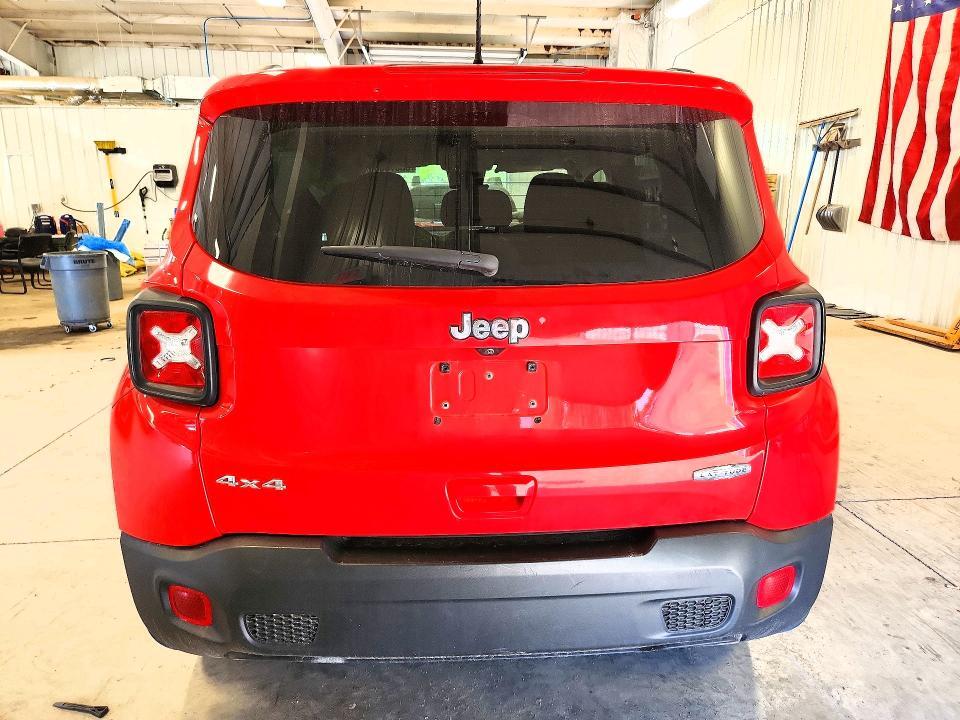 2019 JEEP RENEGADE LATITUDE — Фото 6 из 13
