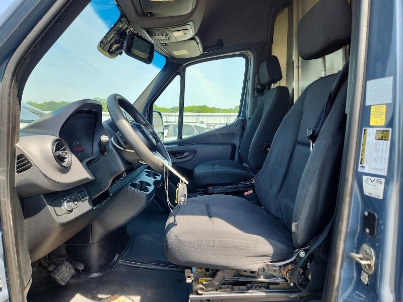 2019 MERCEDES-BENZ SPRINTER 2500/3500 DELIVERY VAN — Фото 7 из 12