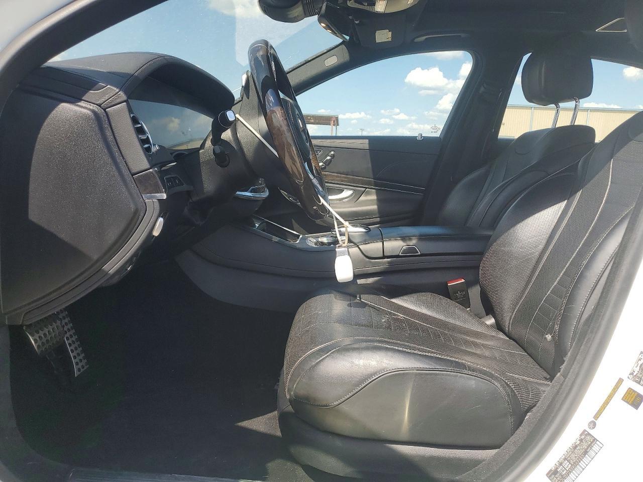 2019 MERCEDES-BENZ S S560E — Фото 7 из 12