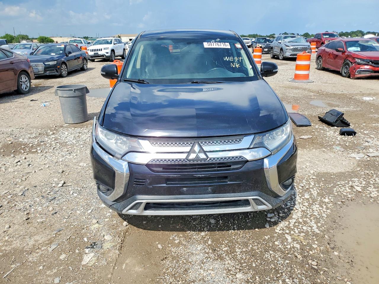 2019 MITSUBISHI OUTLANDER SE/SEL/LE — Фото 5 из 12