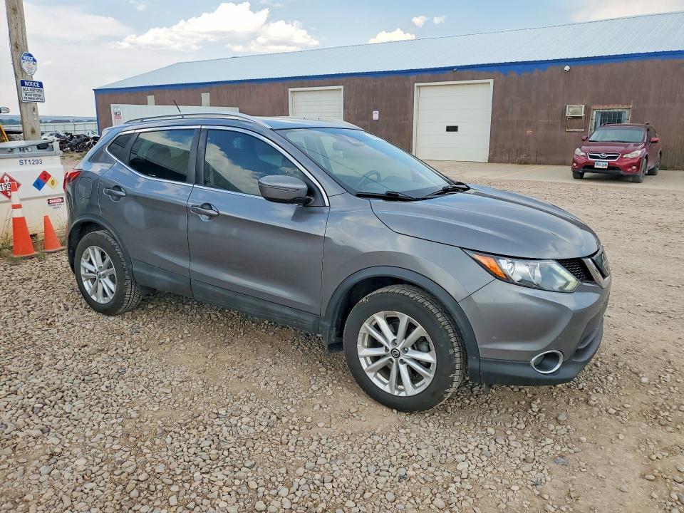 2019 NISSAN ROGUE SPORT SV — Фото 4 из 12