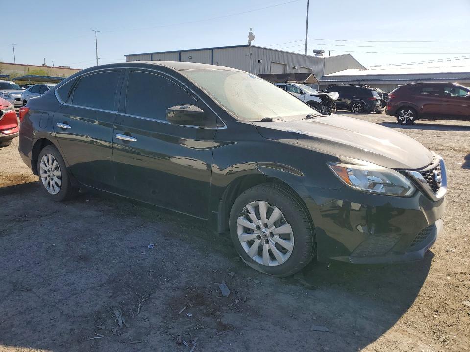 2019 NISSAN SENTRA — Фото 4 из 12