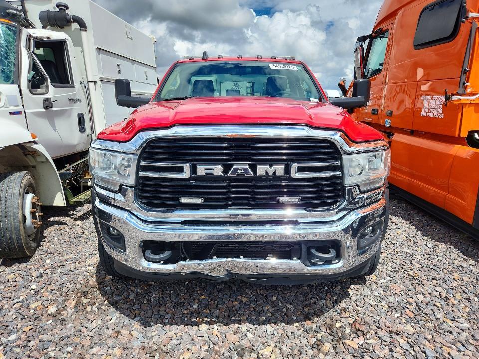 2019 RAM 5500 — Фото 5 из 12