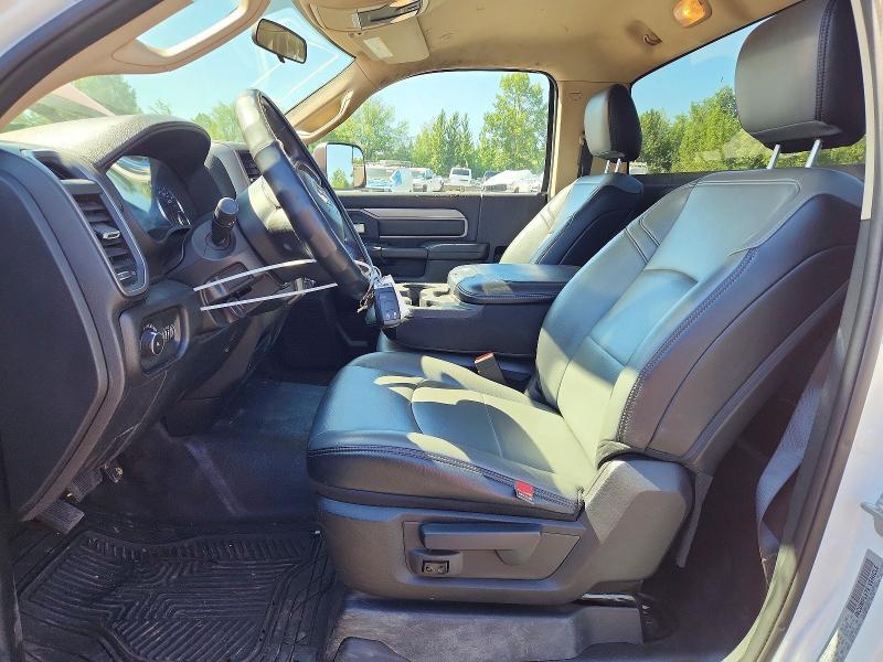 2019 RAM 3500 — Фото 7 из 12