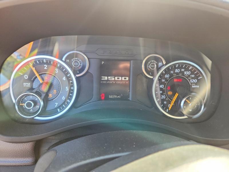 2019 RAM 3500 — Фото 9 из 12