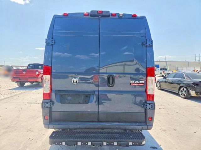 2019 RAM PROMASTER 2500 DELIVERY VAN — Фото 6 из 13