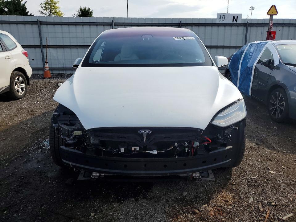 2019 TESLA MODEL X — Фото 5 из 13