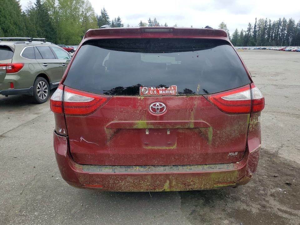 2019 TOYOTA SIENNA XLE 8-PASSENGER — Фото 6 из 13