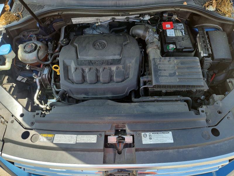 2019 VOLKSWAGEN TIGUAN SEL PREMIUM — Фото 11 из 12
