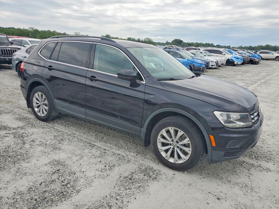 2019 VOLKSWAGEN TIGUAN SE — Фото 4 из 12