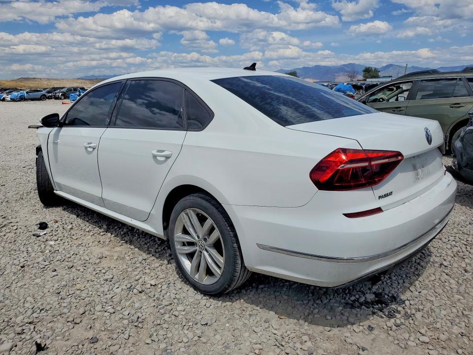 2019 VOLKSWAGEN PASSAT WOLFSBURG — Фото 2 из 12