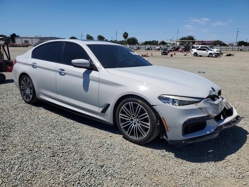 2018 BMW 530 I — Фото 4 из 12