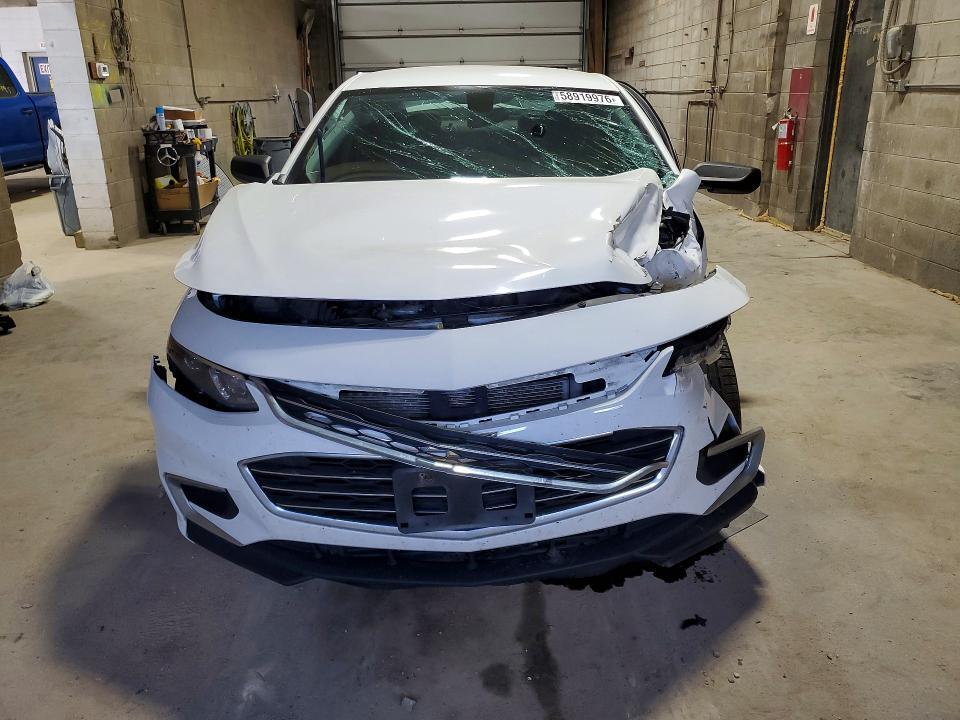 2018 CHEVROLET MALIBU LS — Фото 5 из 12