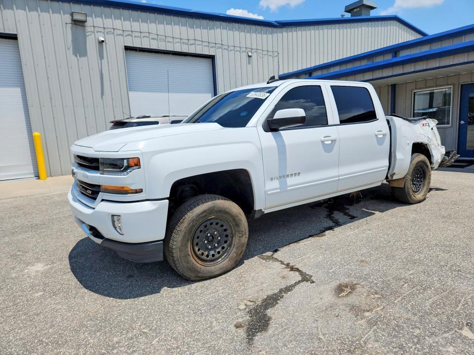 3GCUKREC5JG160469 2018 CHEVROLET SILVERADO photo no. 1