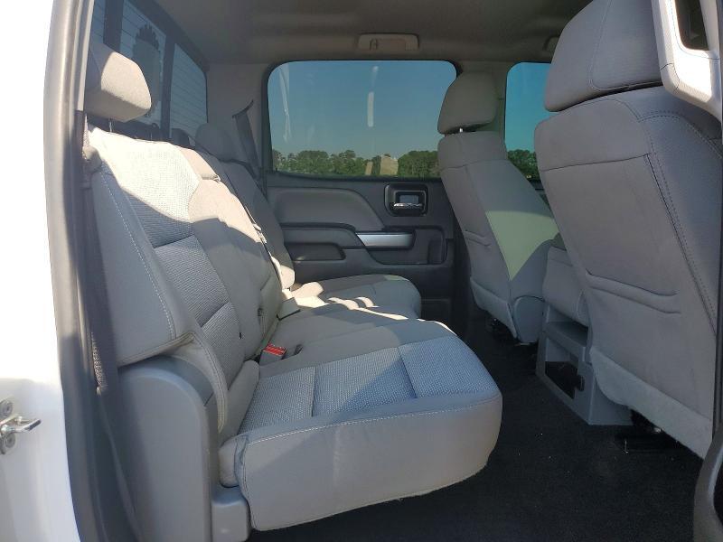 3GCUKREC5JG160469 2018 CHEVROLET SILVERADO photo no. 10