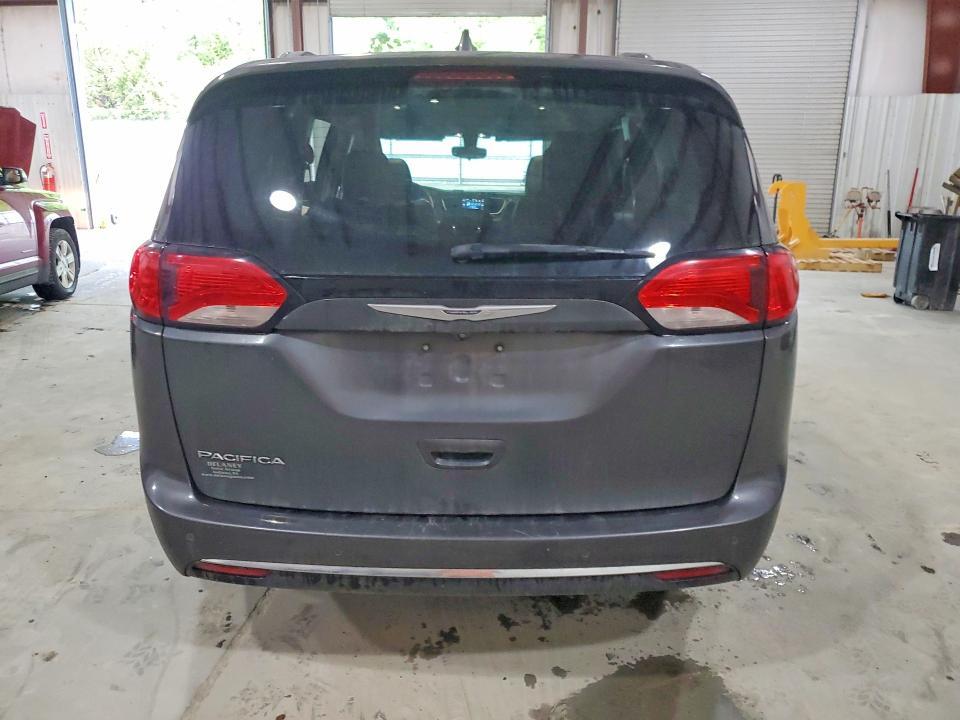 2C4RC1BGXJR123231 2018 CHRYSLER PACIFICA photo no. 6