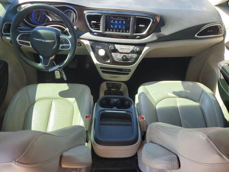 2018 CHRYSLER PACIFICA TOURING L — Фото 8 из 13