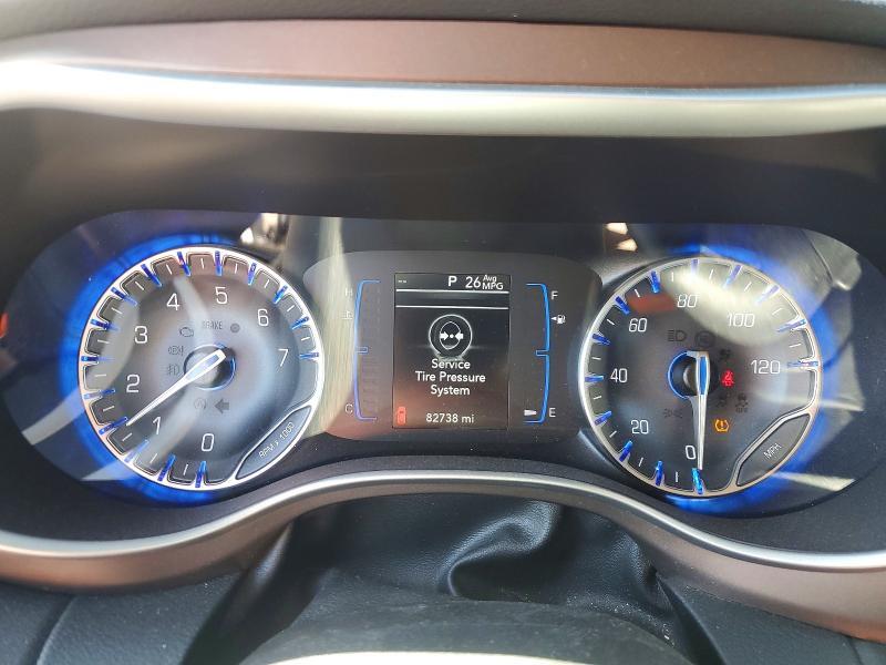2018 CHRYSLER PACIFICA TOURING L — Фото 9 из 13