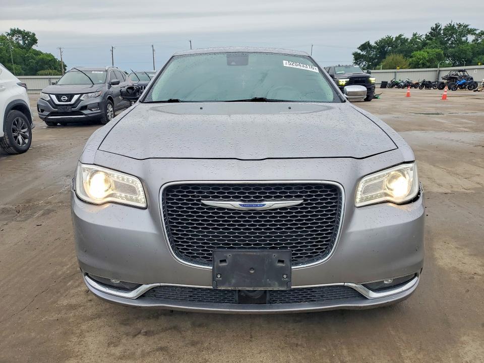 2C3CCAEG8JH296287 2018 CHRYSLER 300 photo no. 5