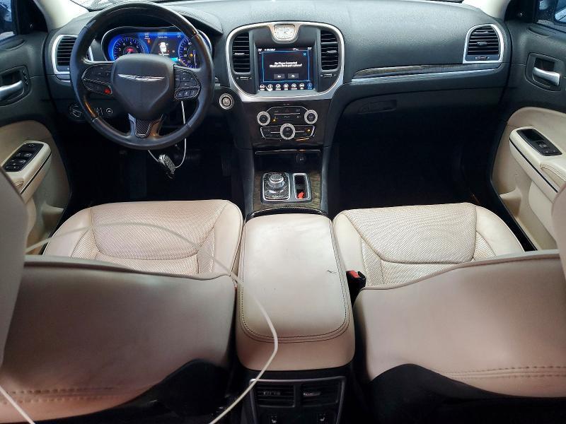 2C3CCAEG8JH296287 2018 CHRYSLER 300 photo no. 8