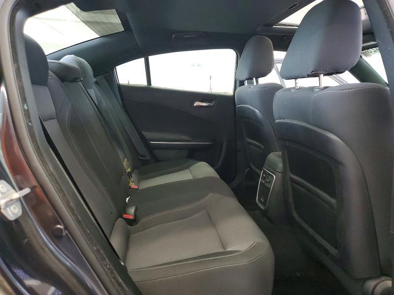 2C3CDXJG2JH237211 2018 DODGE CHARGER photo no. 10