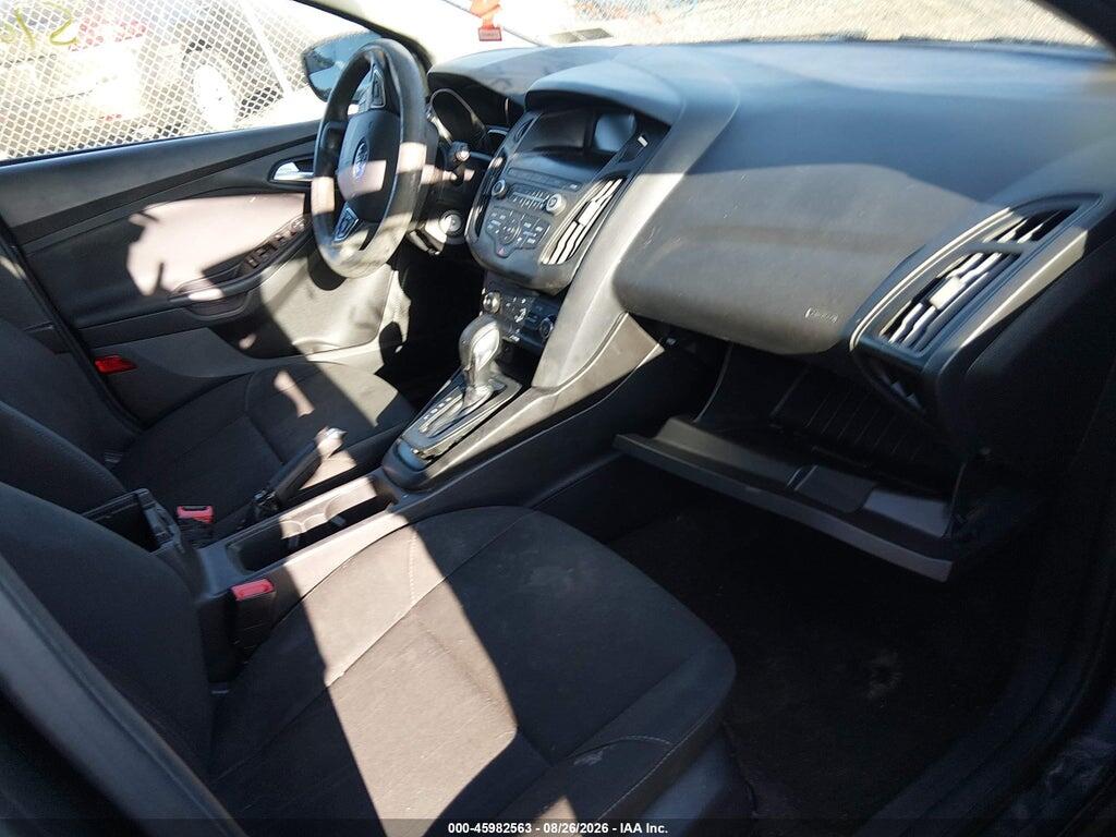 1FADP3K28JL307094 2018 FORD FOCUS photo no. 5