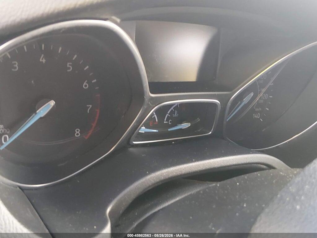 1FADP3K28JL307094 2018 FORD FOCUS photo no. 7