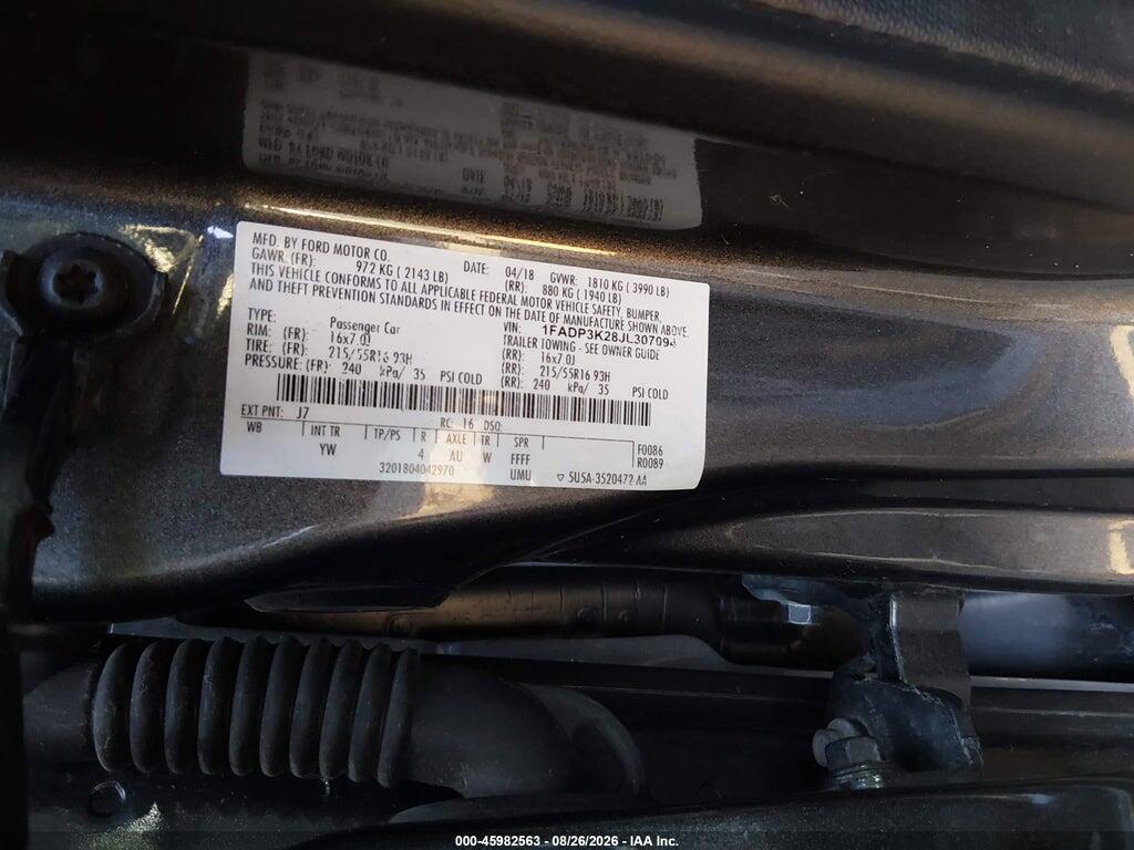 1FADP3K28JL307094 2018 FORD FOCUS photo no. 9