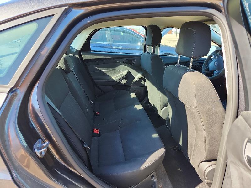 1FADP3E26JL309549 2018 FORD FOCUS photo no. 10