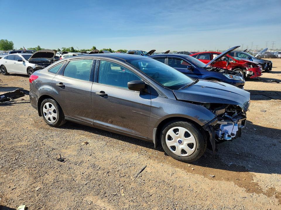 1FADP3E26JL309549 2018 FORD FOCUS photo no. 4
