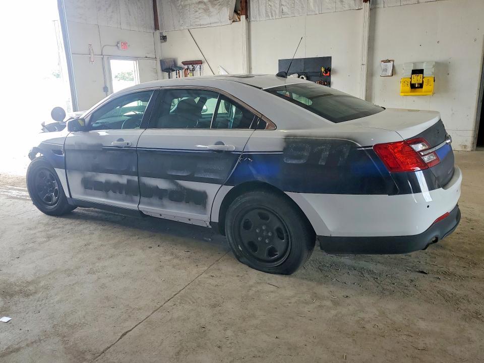 2018 FORD TAURUS POLICE INTERCEPTOR — Фото 2 из 12