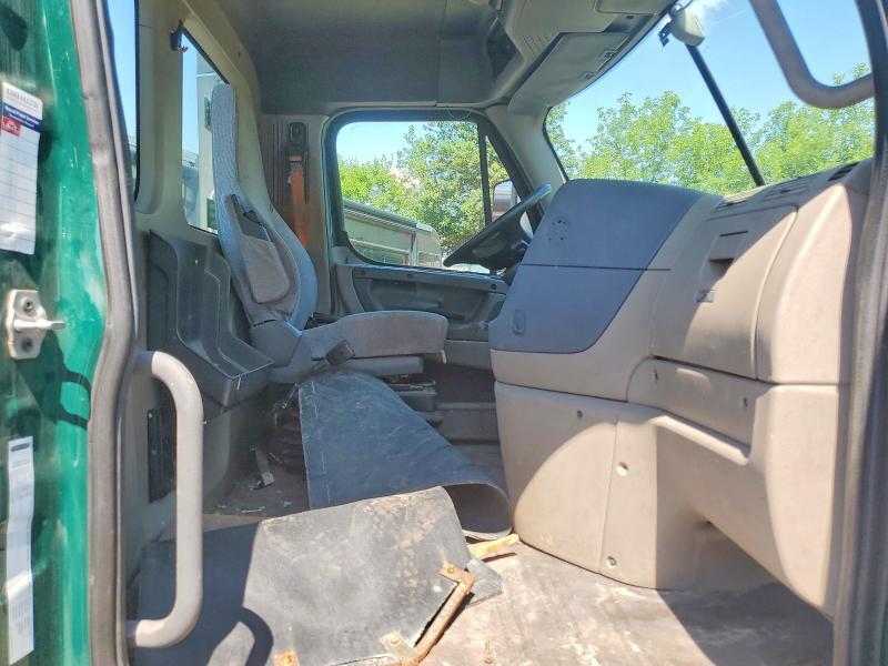 2018 FREIGHTLINER CASCADIA 113 SEMI TRUCK — Фото 5 из 10