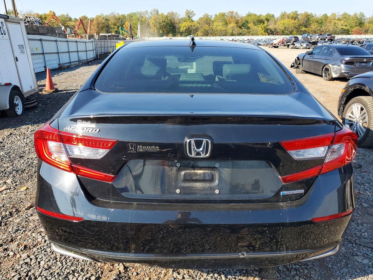2018 HONDA ACCORD HYBRID EXL — Фото 6 из 12