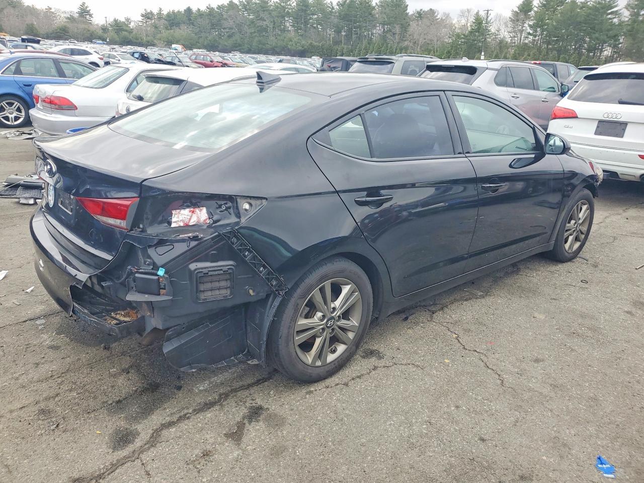 2018 HYUNDAI ELANTRA — Фото 3 из 12