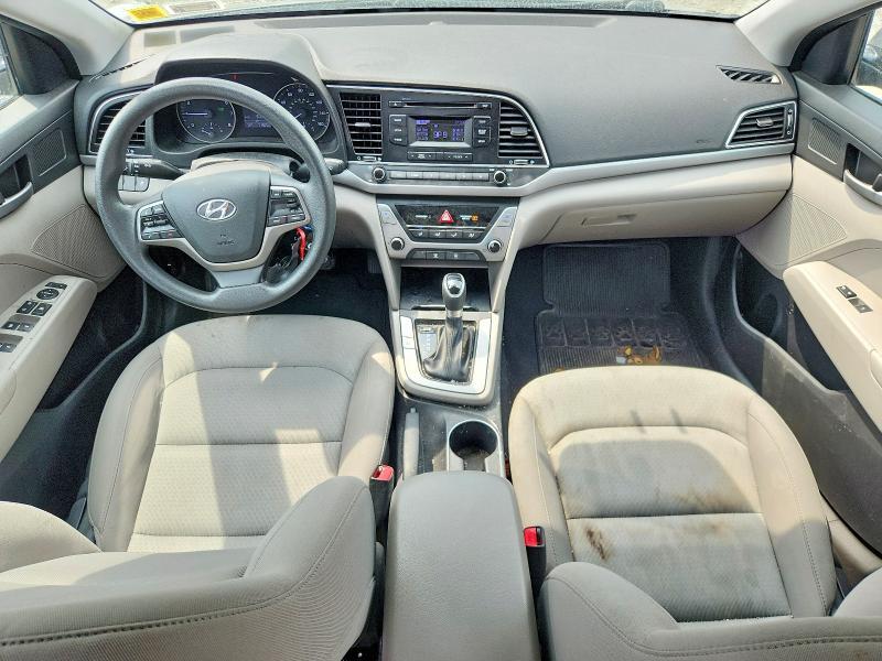 2018 HYUNDAI ELANTRA SE — Фото 8 из 12
