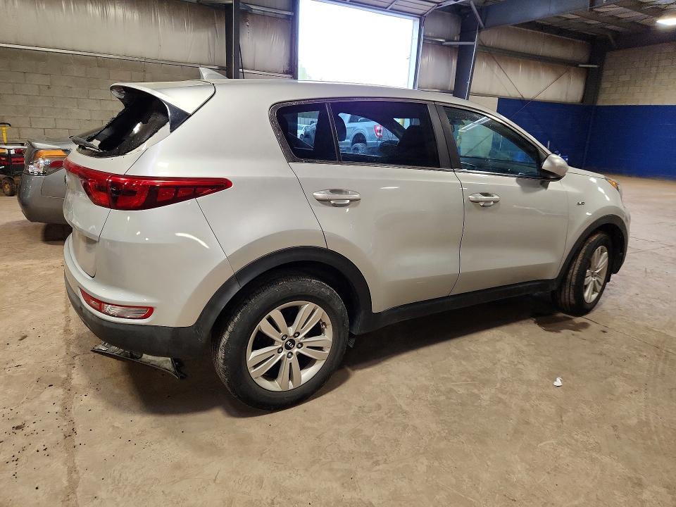 2018 KIA SPORTAGE LX — Фото 3 из 13
