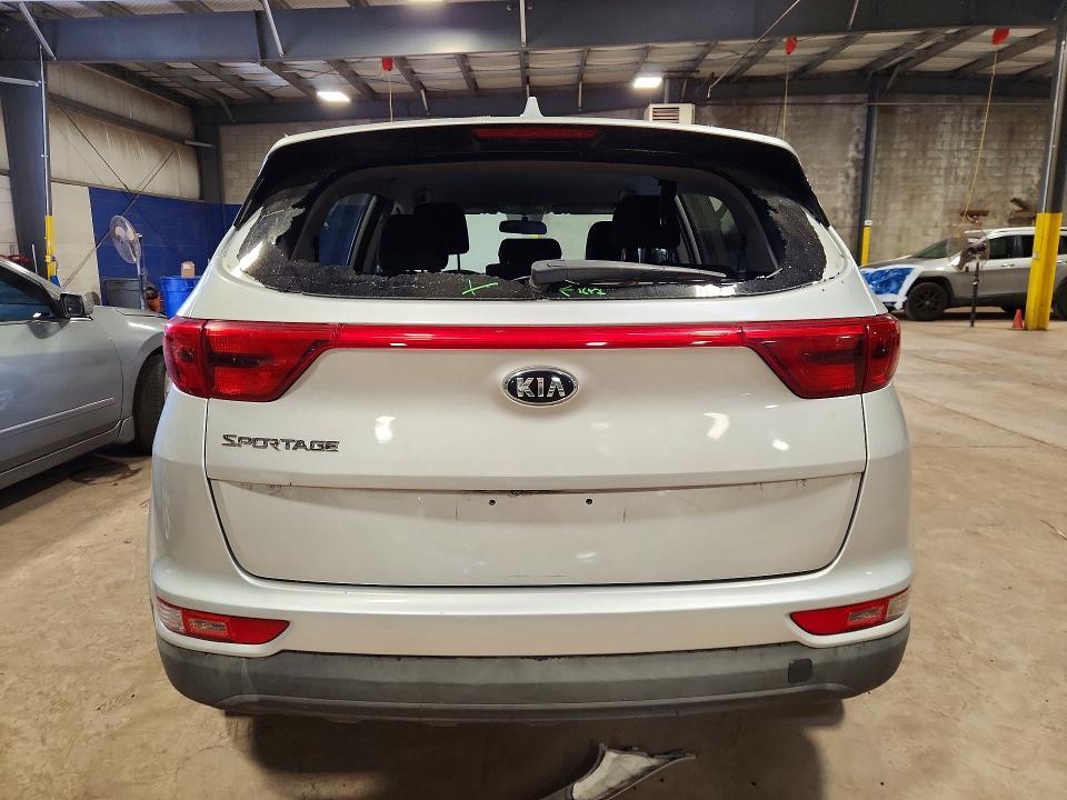 2018 KIA SPORTAGE LX — Фото 6 из 13