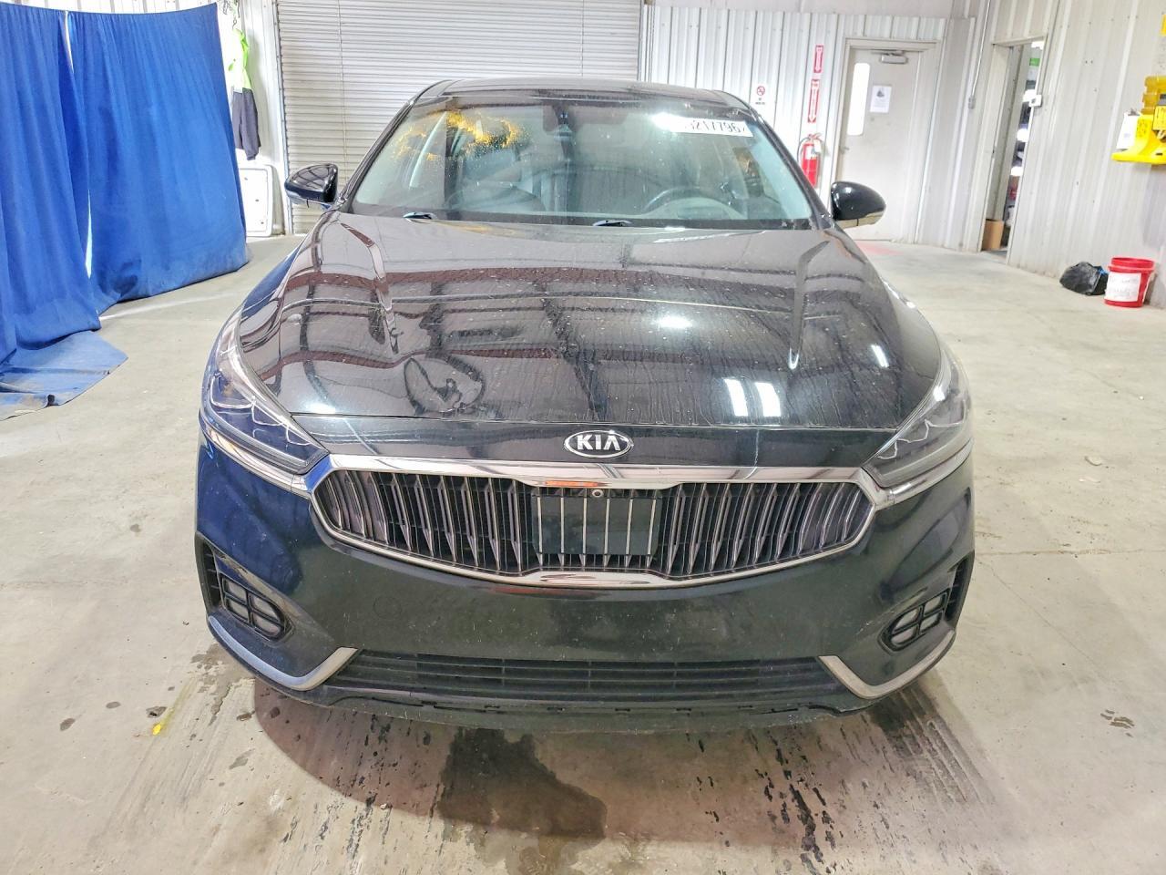 2018 KIA CADENZA LIMITED — Фото 5 из 12