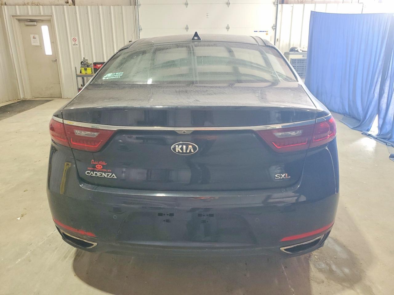 2018 KIA CADENZA LIMITED — Фото 6 из 12