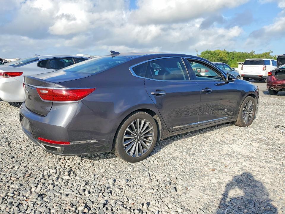 2018 KIA CADENZA PREMIUM — Фото 3 из 12