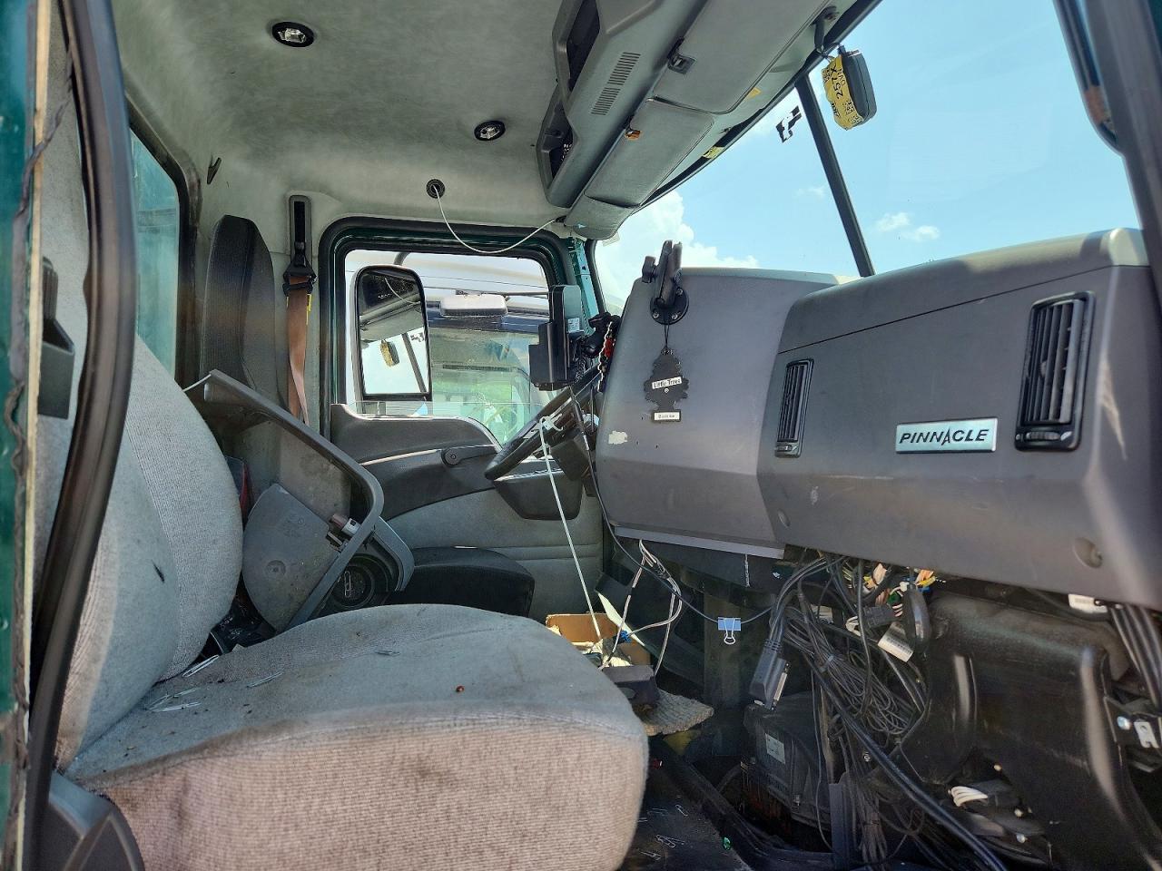 1M1AW01X4JM010569 2018 MACK 600 photo no. 5
