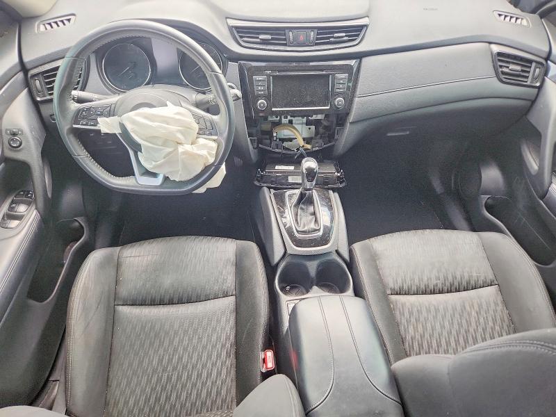 KNMAT2MT5JP516455 2018 NISSAN ROGUE photo no. 8