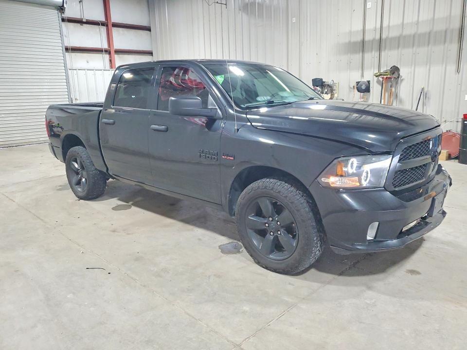 2018 RAM 1500 ST — Фото 4 из 12