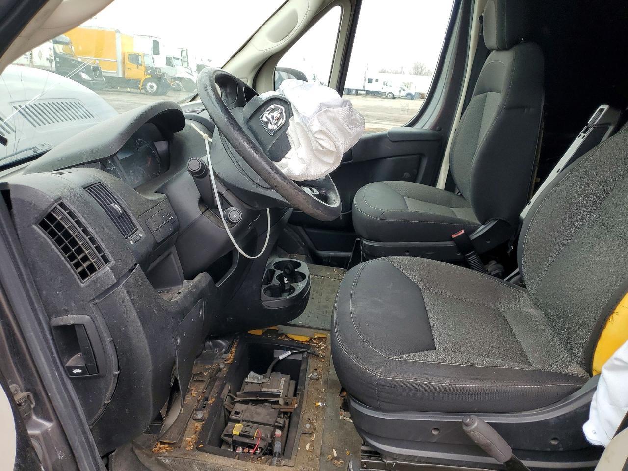 2018 RAM PROMASTER 2500 - DELIVERY VAN — Фото 7 из 12