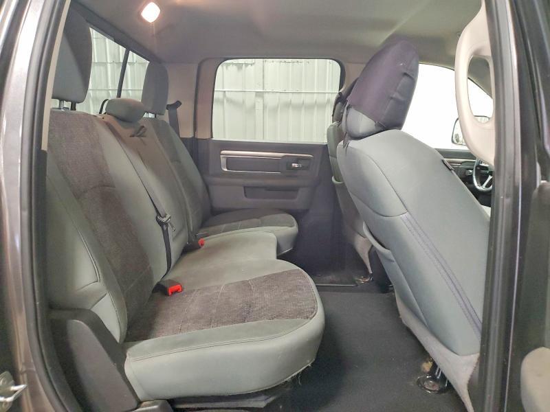 2018 RAM 1500 SLT — Фото 10 из 13