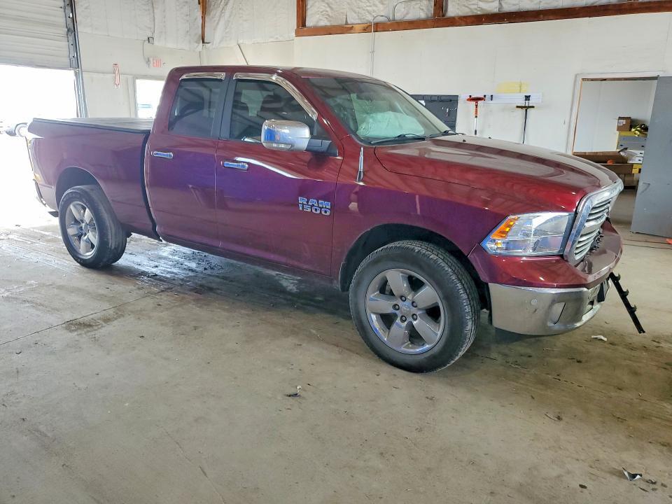 2018 RAM 1500 SLT — Фото 4 из 12