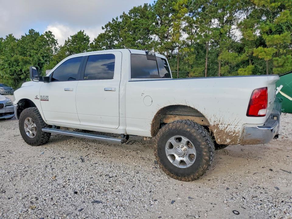2018 RAM 2500 SLT — Фото 2 из 12