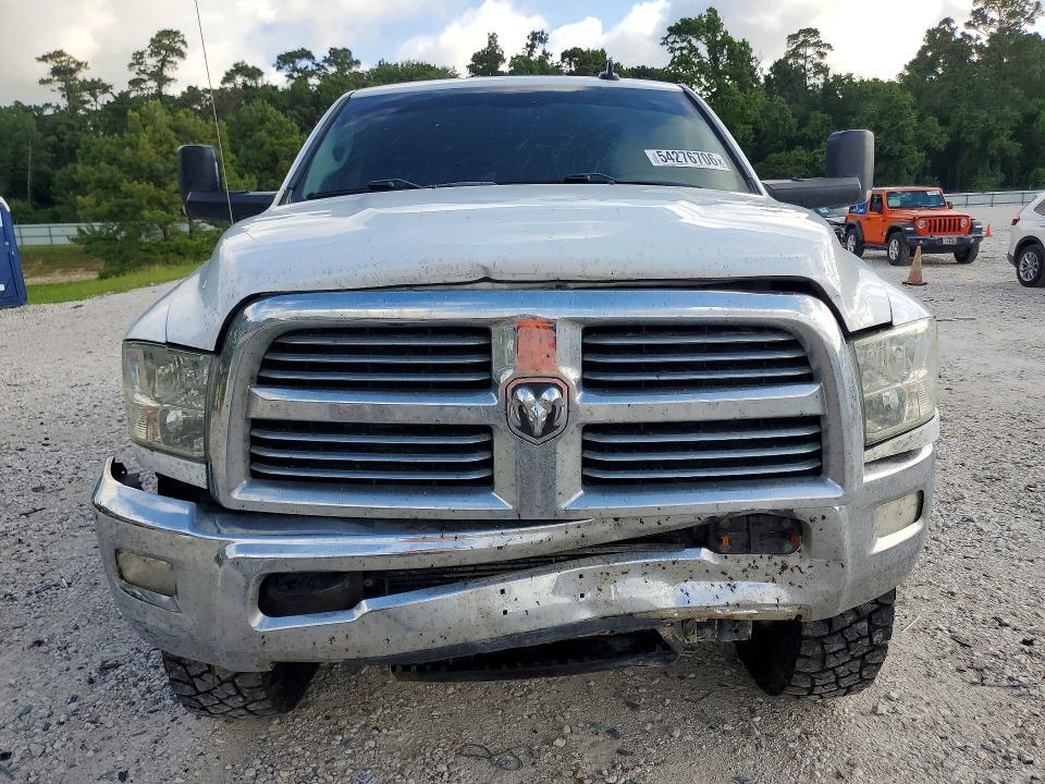 2018 RAM 2500 SLT — Фото 5 из 12