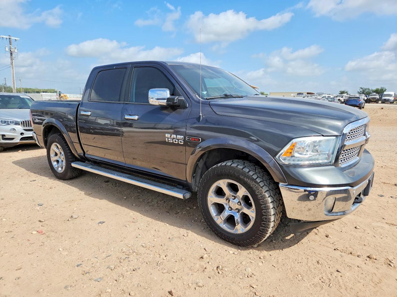 2018 RAM 1500 LARAMIE 4WD 3.0L V6 TDSL — Фото 4 из 13